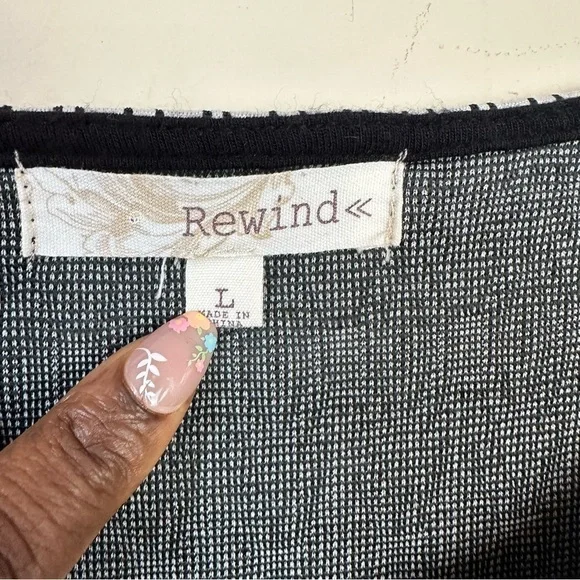 REWIND Aztec Mini Dress - Picture 4 of 5